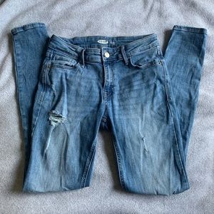 Old Navy rockstar super skinny distressed skinny jeans